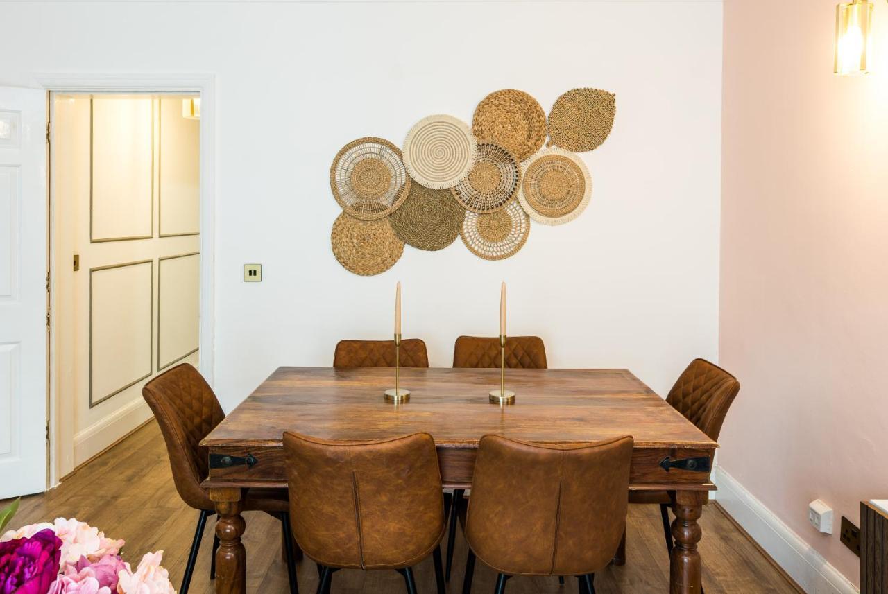 Charming Spacious 2br Flat Near Station Parking Apartamento *