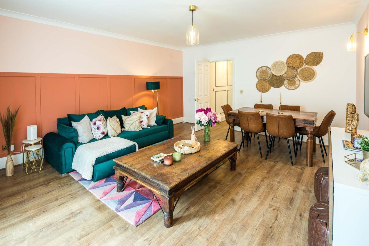 Charming Spacious 2br Flat Near Station Parking Apartamento Londres